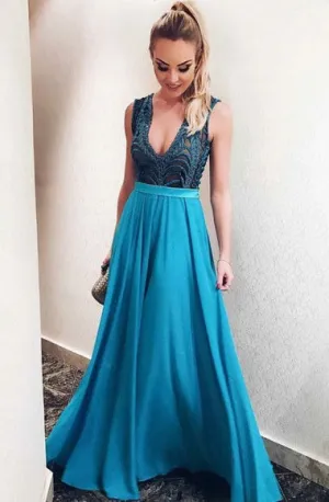 A-Line Deep V-Neck Blue Chiffon Backless Prom Dress with Appliques Q41