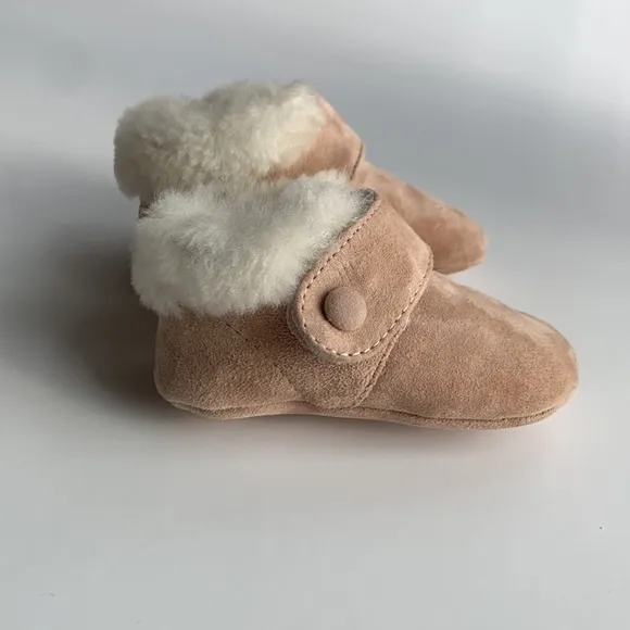 Age of Innocence Pink Mini Muni Bootie VVGUC