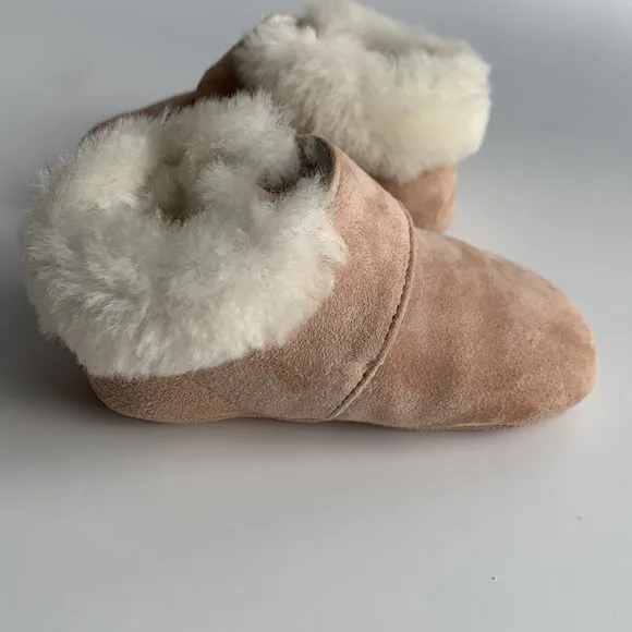 Age of Innocence Pink Mini Muni Bootie VVGUC
