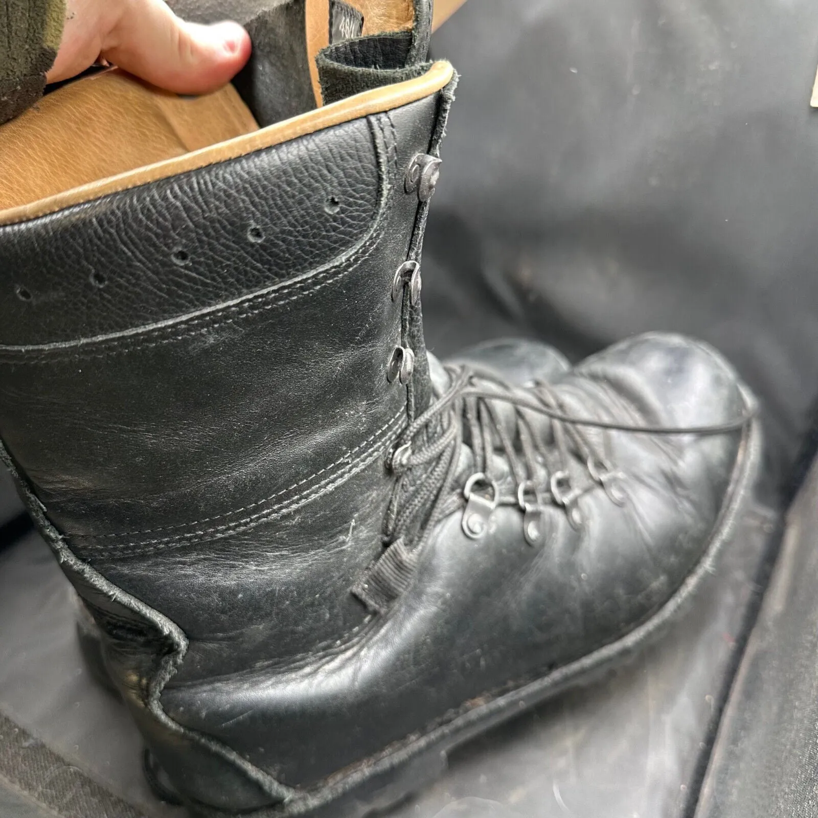 Austrian Army Black Leather Heavy Duty Combat Boots - Size EU 46 - UK 11