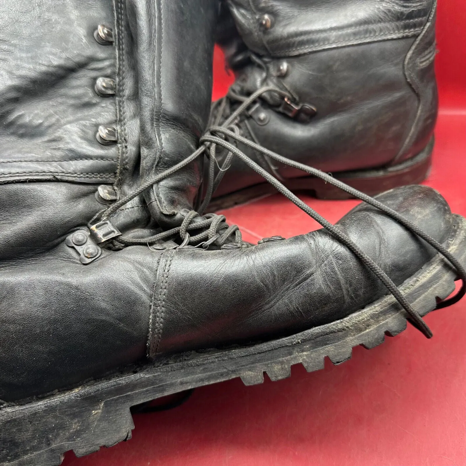 Austrian Army Black Leather MEINDL Heavy Duty Combat Boots - Size EU 46 - UK 11