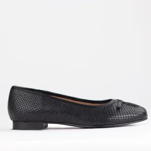 Ballerina Flat Pump with Bow in Black Multi - 12669