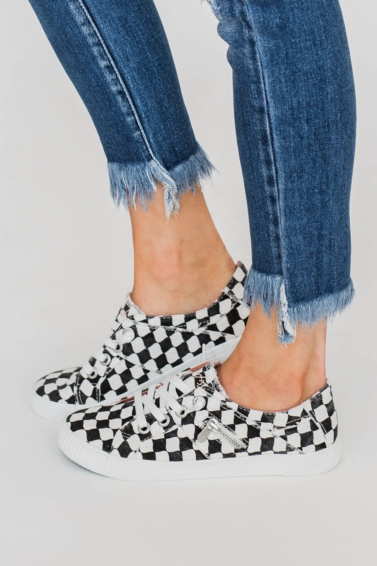 Blowfish Fruit- Off White Munky Check Print