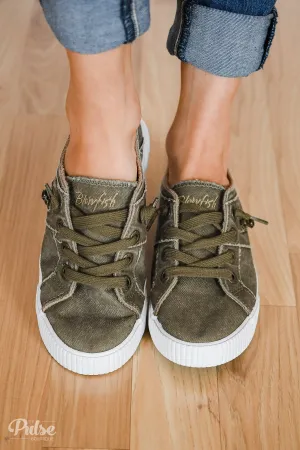 Blowfish Fruit Sneakers- Whiskey Smoked