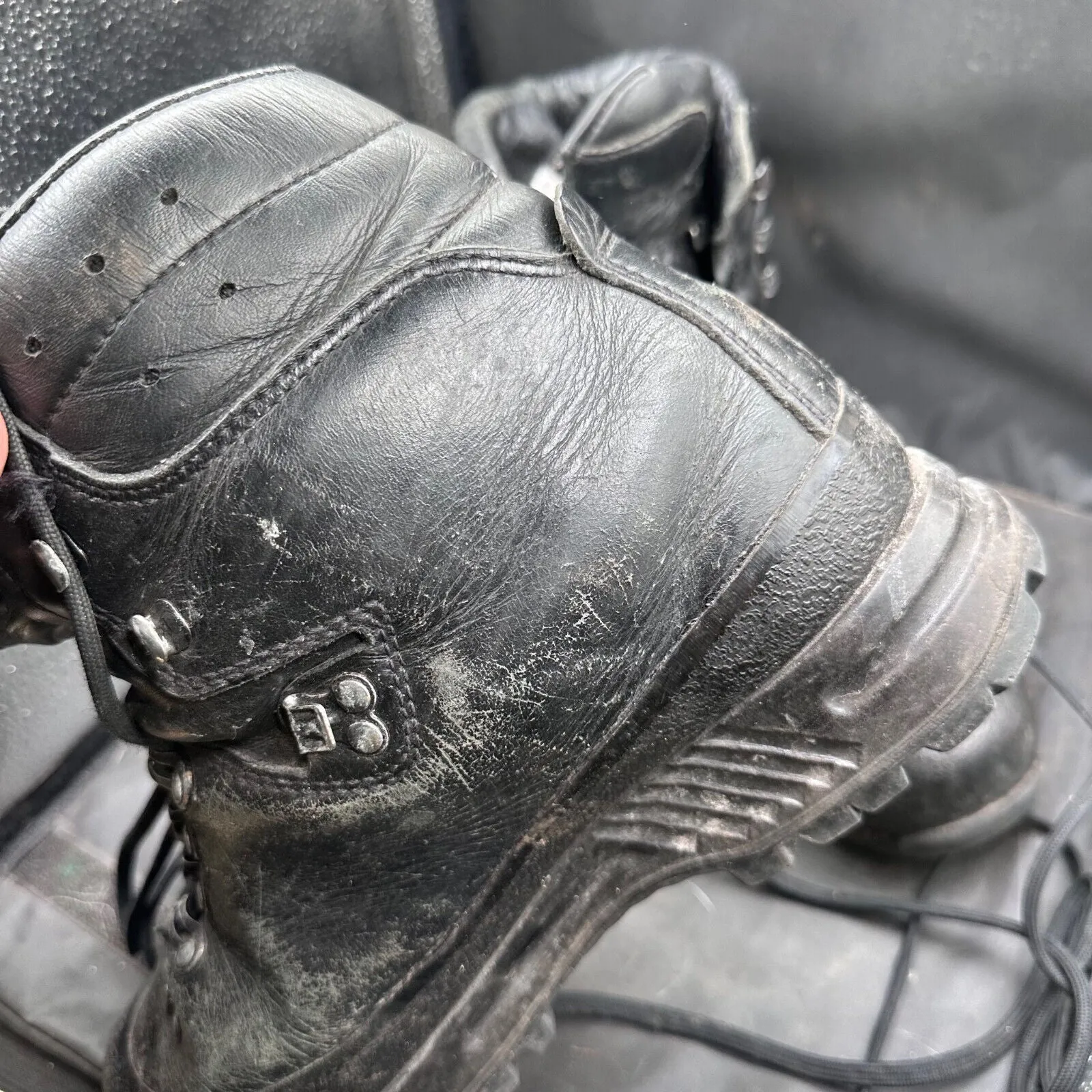 British Army Black Leather Heavy Duty Combat Boots - Size EU 43 - UK 9