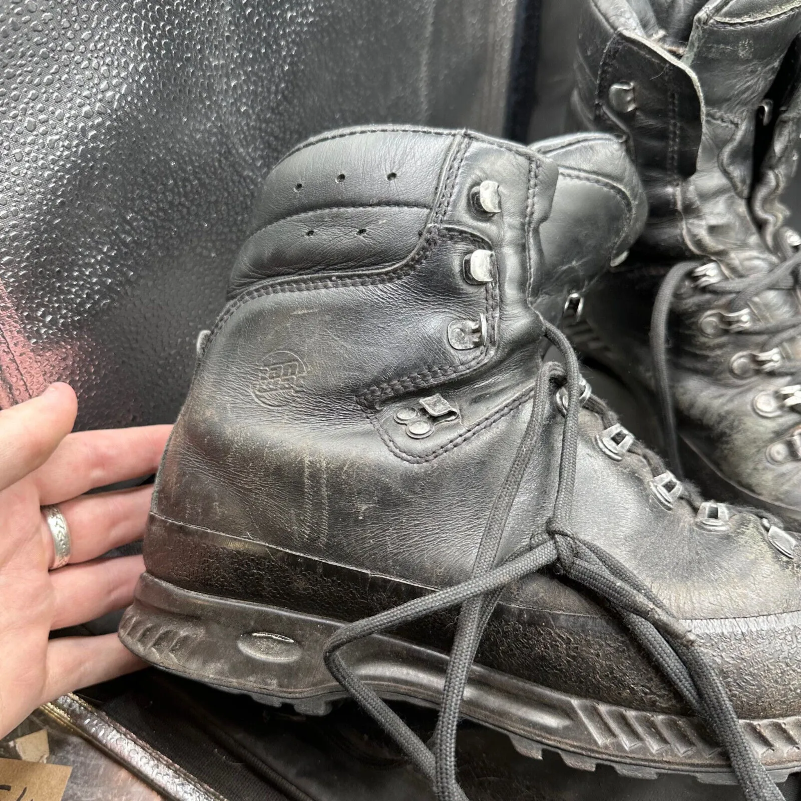 British Army Black Leather Heavy Duty Combat Boots - Size EU 43 - UK 9