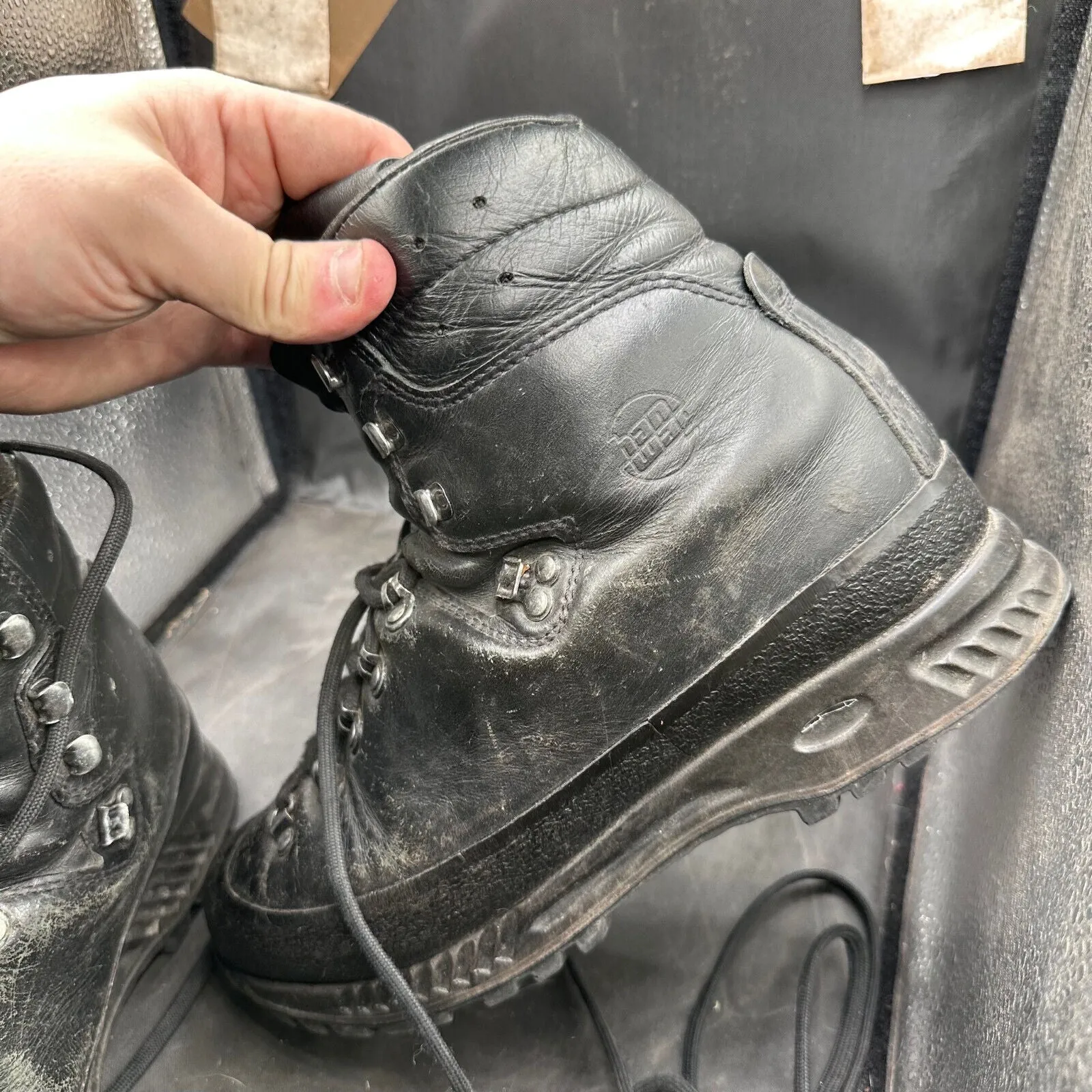 British Army Black Leather Heavy Duty Combat Boots - Size EU 43 - UK 9