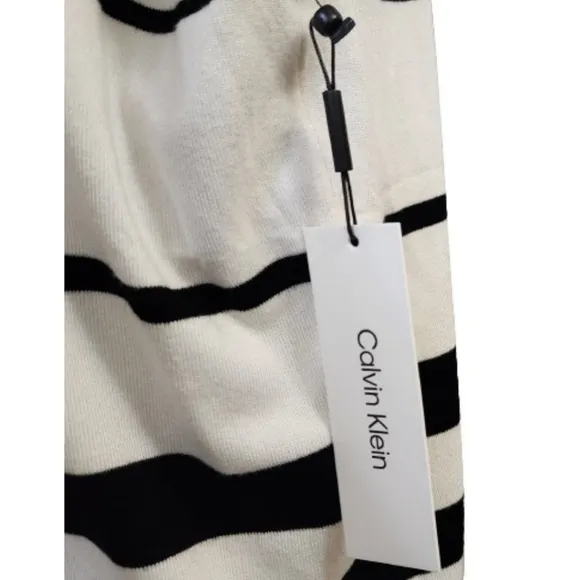 🆕️Calvin Klein Winter White &amp; Black Stripe Turtleneck