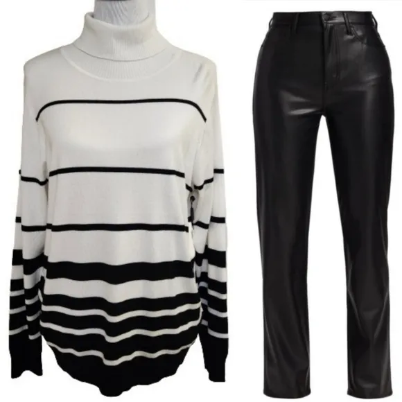 🆕️Calvin Klein Winter White &amp; Black Stripe Turtleneck
