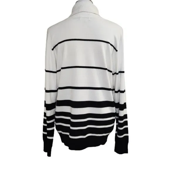 🆕️Calvin Klein Winter White &amp; Black Stripe Turtleneck
