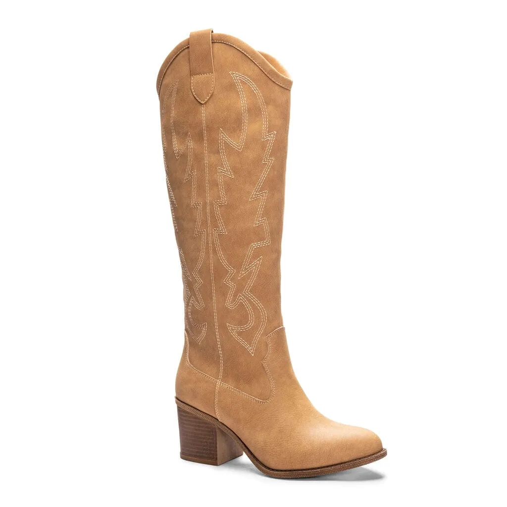 Dirty Laundry By Chinese Laundry Upwind Boot-Camel