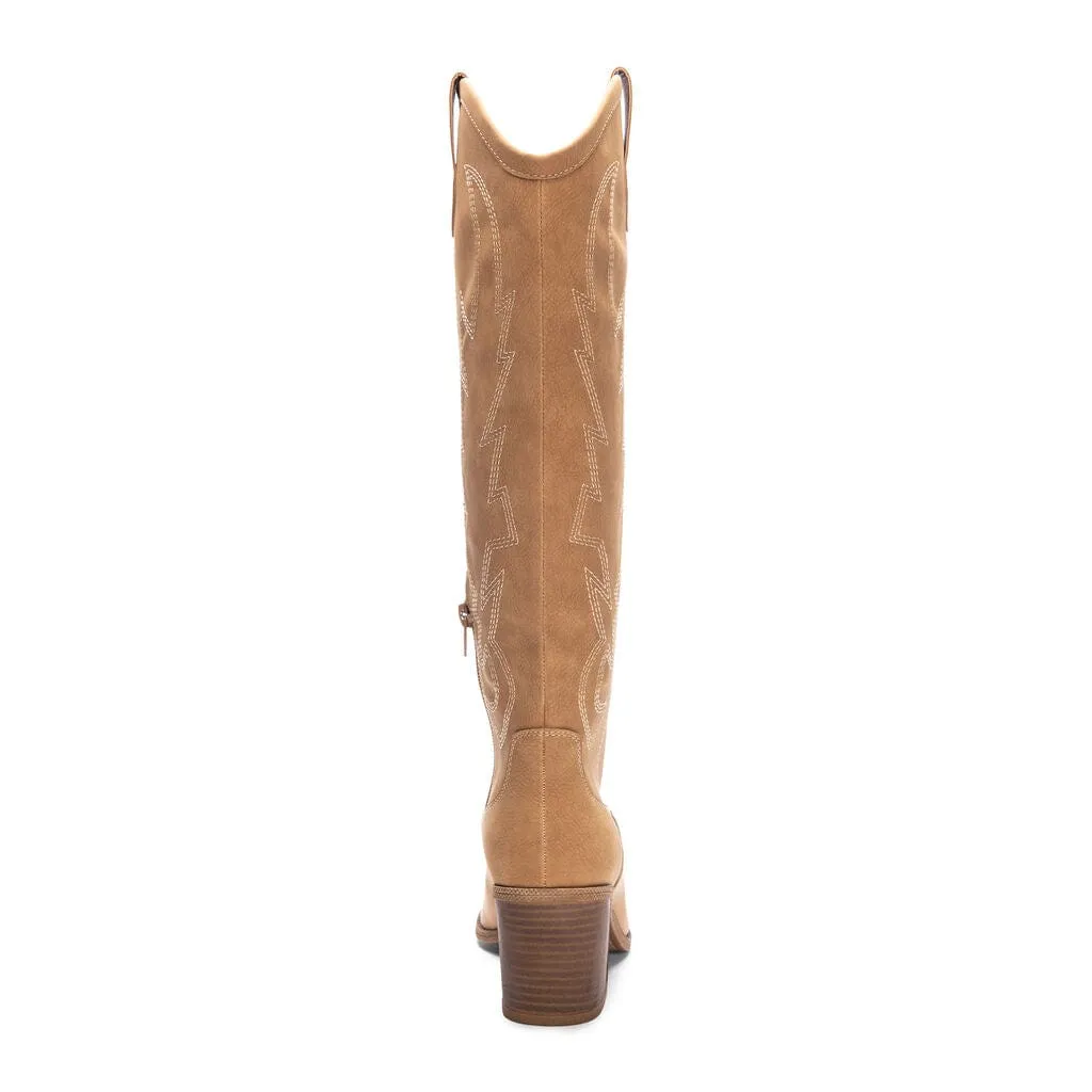 Dirty Laundry By Chinese Laundry Upwind Boot-Camel