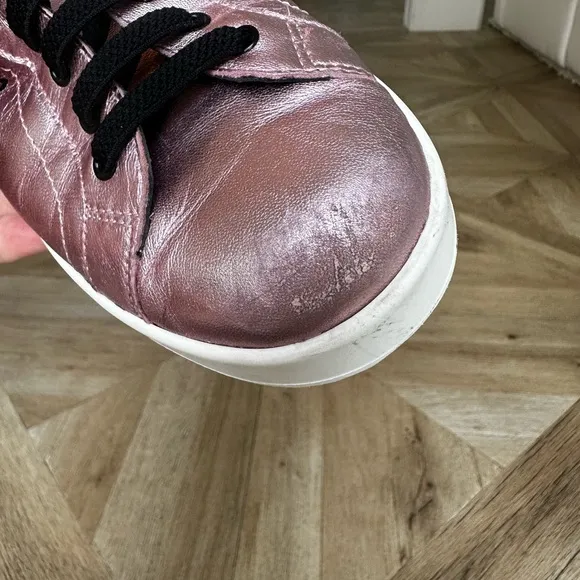 Dolce &amp; Gabbana 👧🏽Girls Youth👧🏽 Pink Metallic Logo Leather Low Top Sneakers