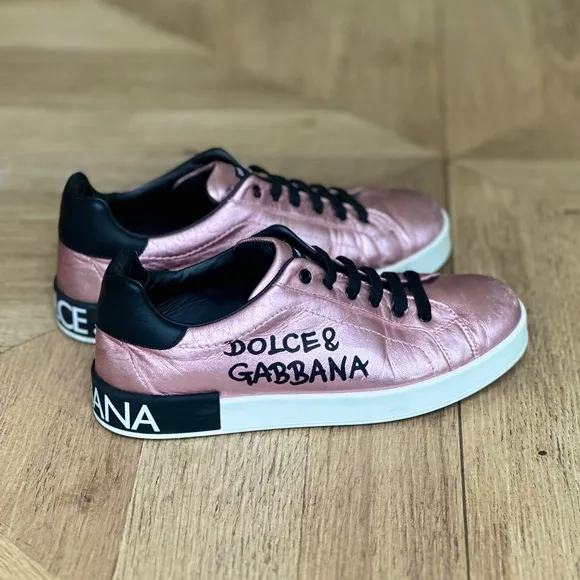 Dolce &amp; Gabbana 👧🏽Girls Youth👧🏽 Pink Metallic Logo Leather Low Top Sneakers