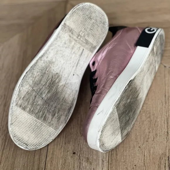 Dolce &amp; Gabbana 👧🏽Girls Youth👧🏽 Pink Metallic Logo Leather Low Top Sneakers