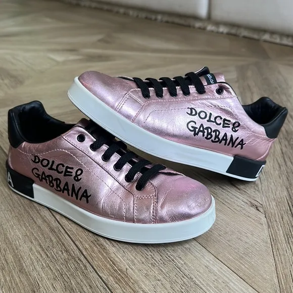 Dolce &amp; Gabbana 👧🏽Girls Youth👧🏽 Pink Metallic Logo Leather Low Top Sneakers