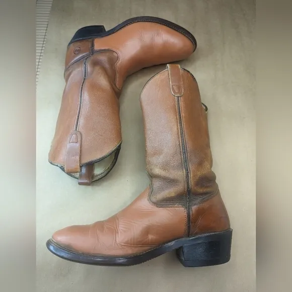 Double H men's sz 10.5D brown/tan classic Western cowboy boots.