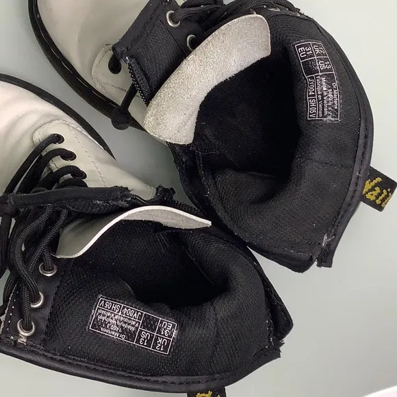 Dr Martens Air Wair White leather zip up lace up Combat ankle booties girl SZ 13