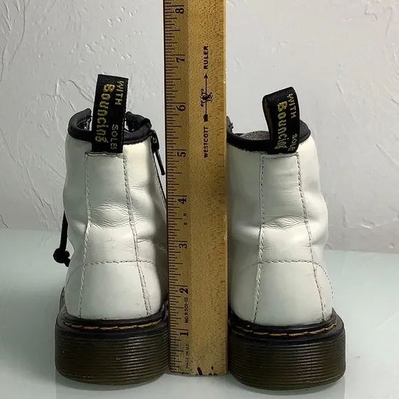 Dr Martens Air Wair White leather zip up lace up Combat ankle booties girl SZ 13
