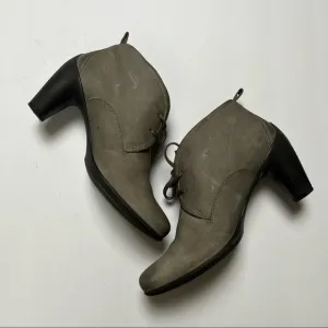 Ecco gray lace up leather ankle booties womens sz 40