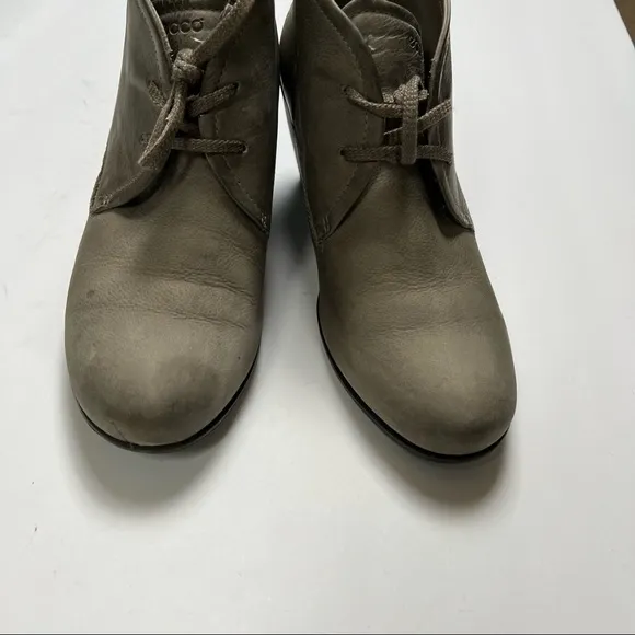 Ecco gray lace up leather ankle booties womens sz 40