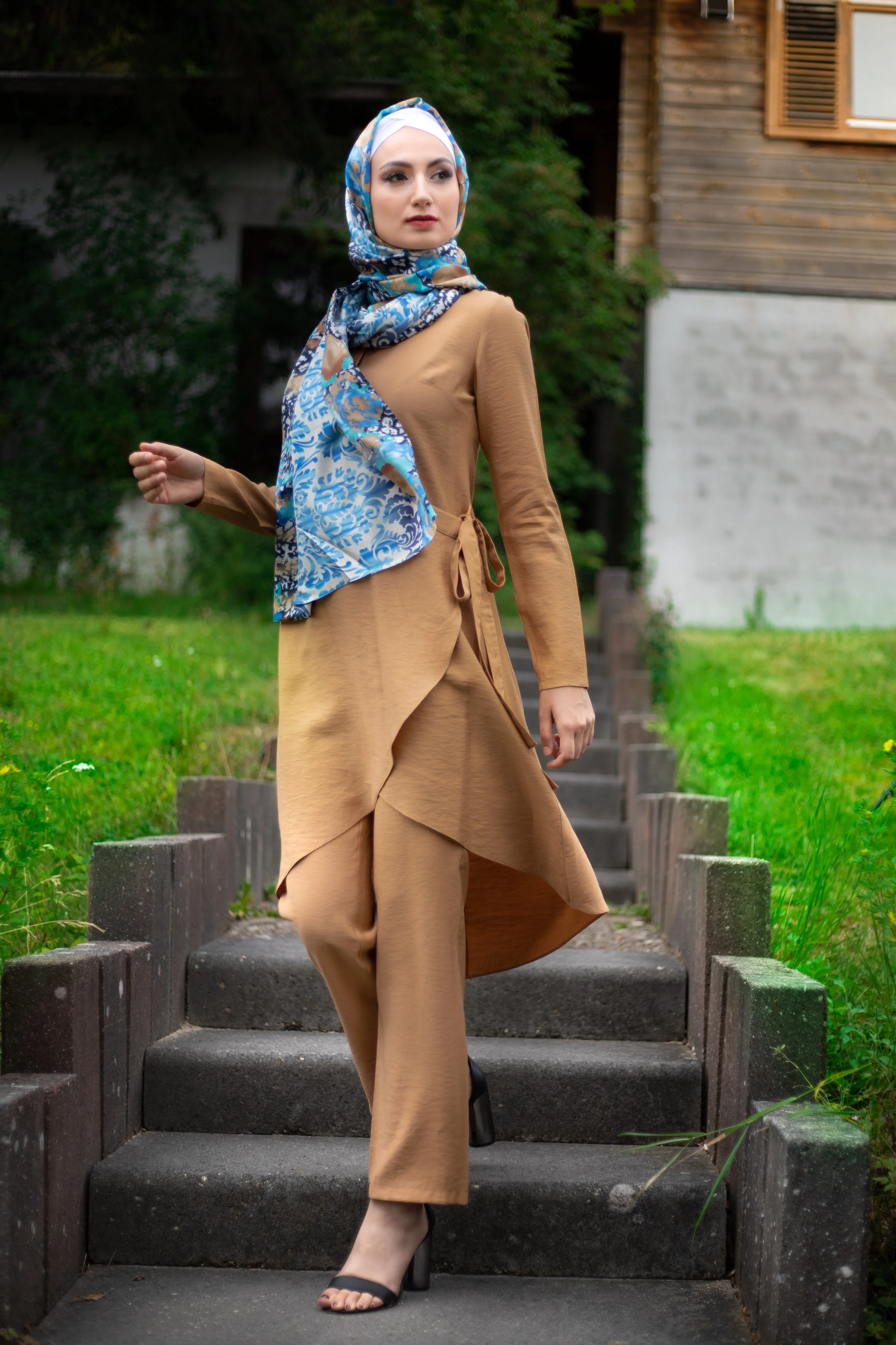 Elegant Puane Suit | Camel Color