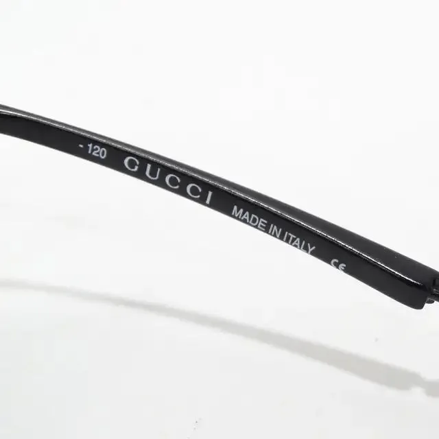 Gucci 1990s Black/Green Lense Sunglasses