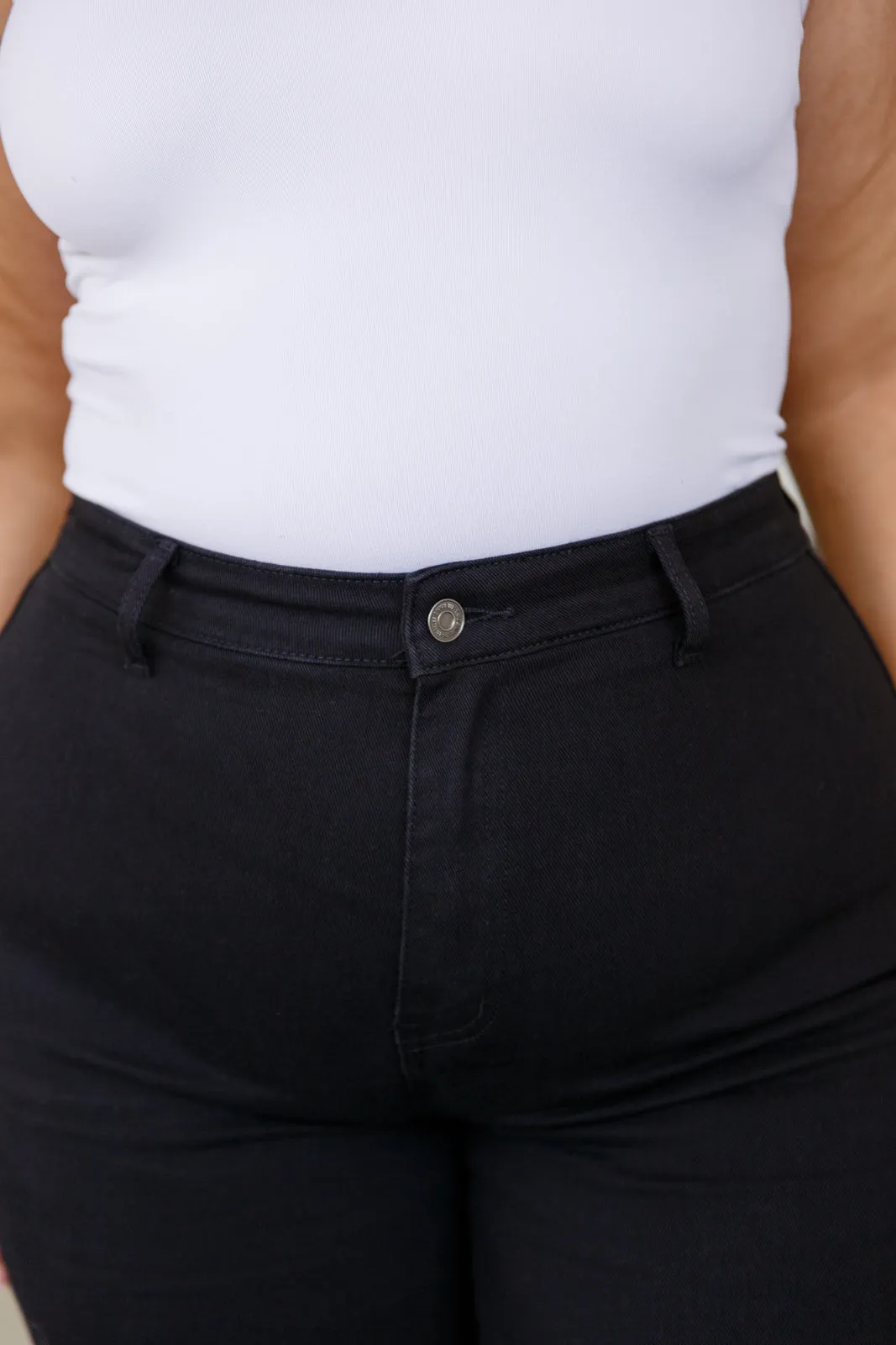 Hazel Blues® |  August High Rise Wide Leg Crop Jeans in Black
