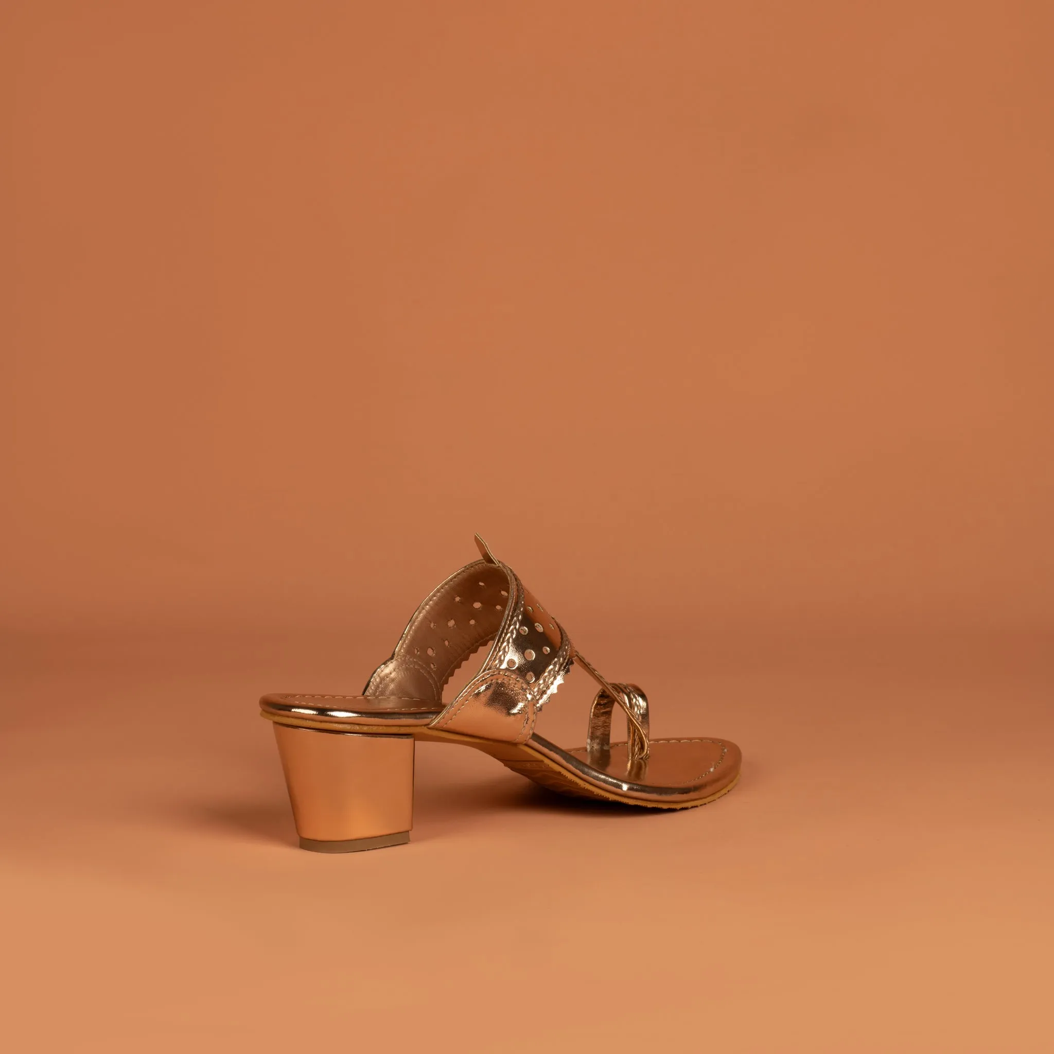 Inayat Kolhapuri Heels