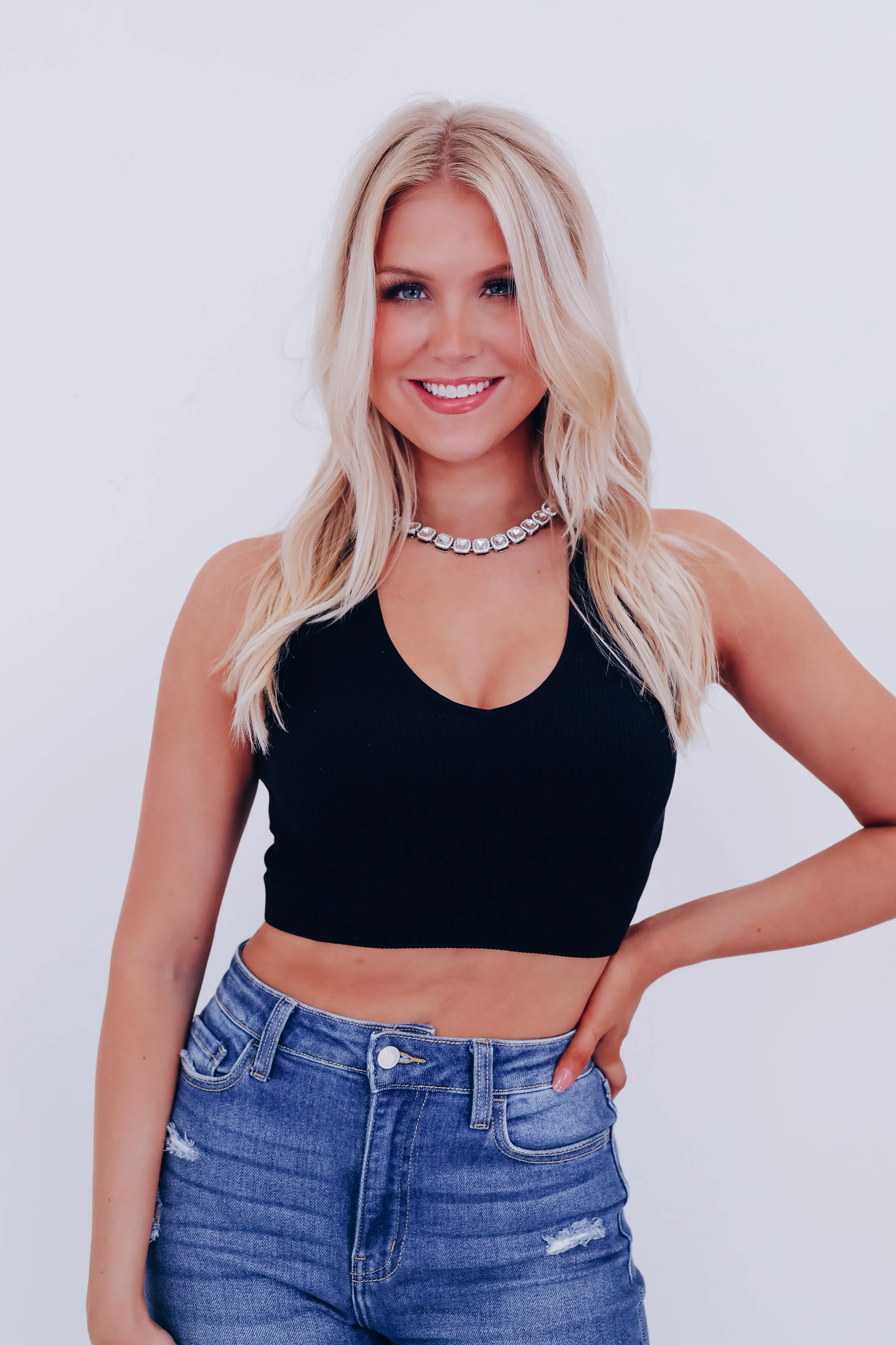 Iona Ribbed Cropped Tank - Black