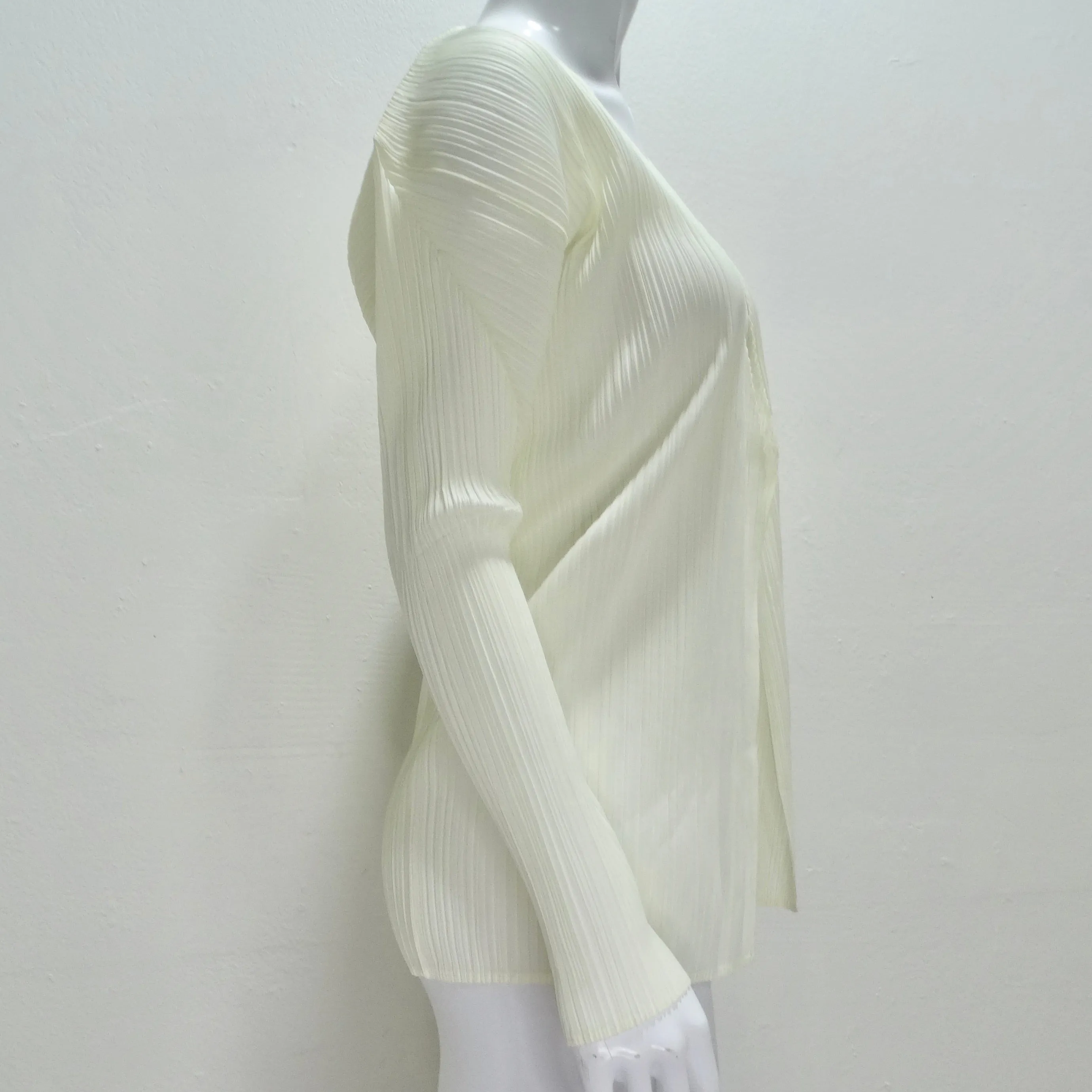 Issey Miyake Pleats Please Cardigan and Shawl Set Off-White