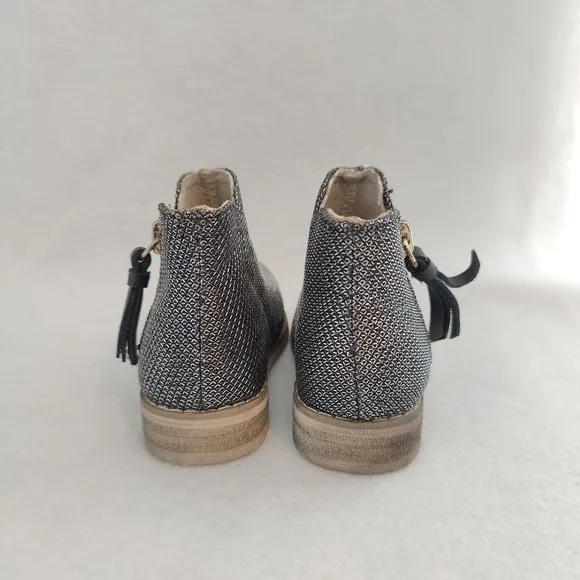 Joyfolie Girls Size 4 Kaitlyn Booties Black Glitter Shimmer Bling  NEW