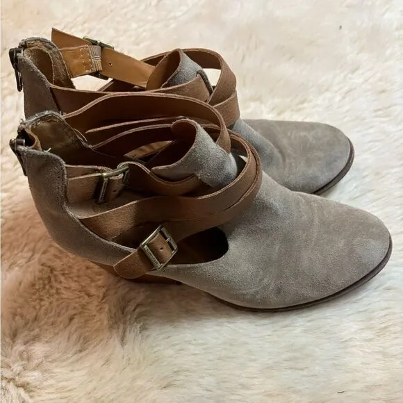 Korkease Stina in Marmotta/Bison Booties size 8.5