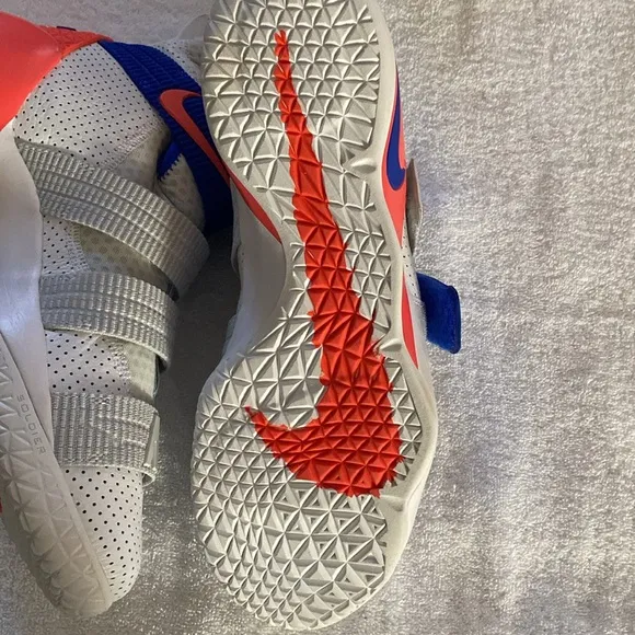 Labron James sneakers