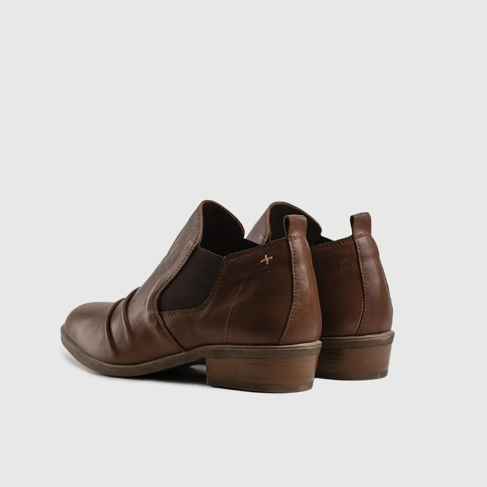 Leather Boots 2880