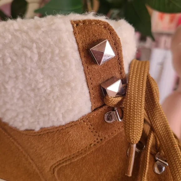 Marc Fisher Brown Leather Bootie with White Size 6