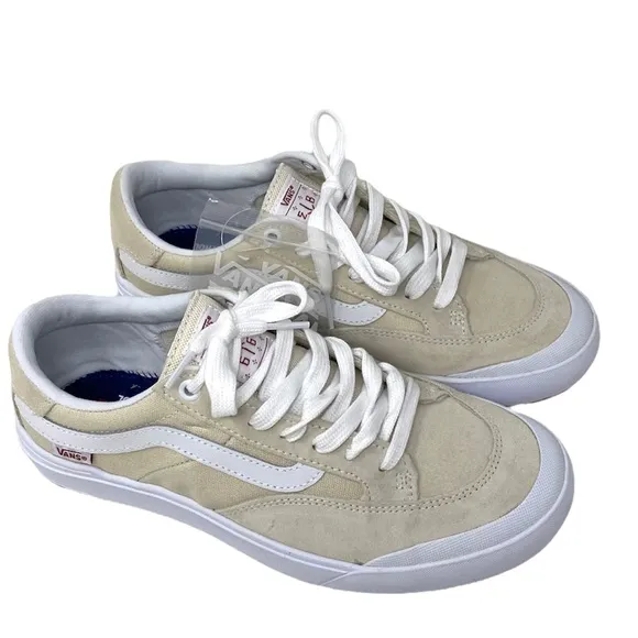 💖MEGA SALE💖VANS Berle Whitecap Suede Low Top White Tan  Women’s  VN0A5JIJ83M
