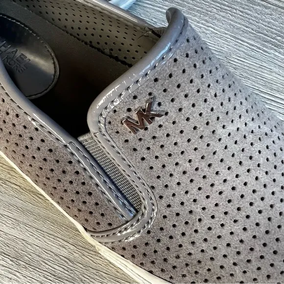 Michael Kors Brett perforated pearl grey suede leather slip on sneakers size 7
