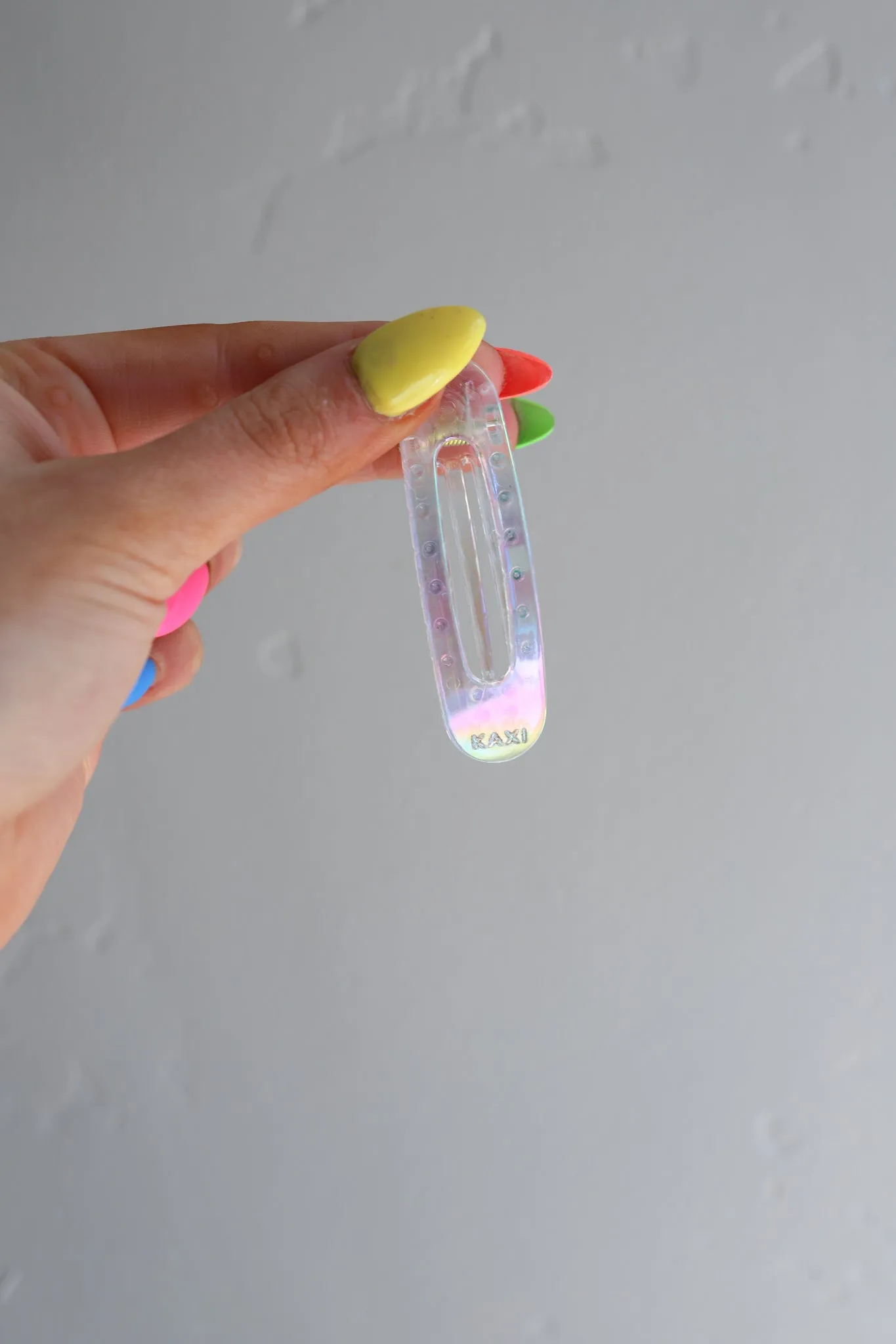 MINI LAY DOWN CLAW ( 12 COLORS )
