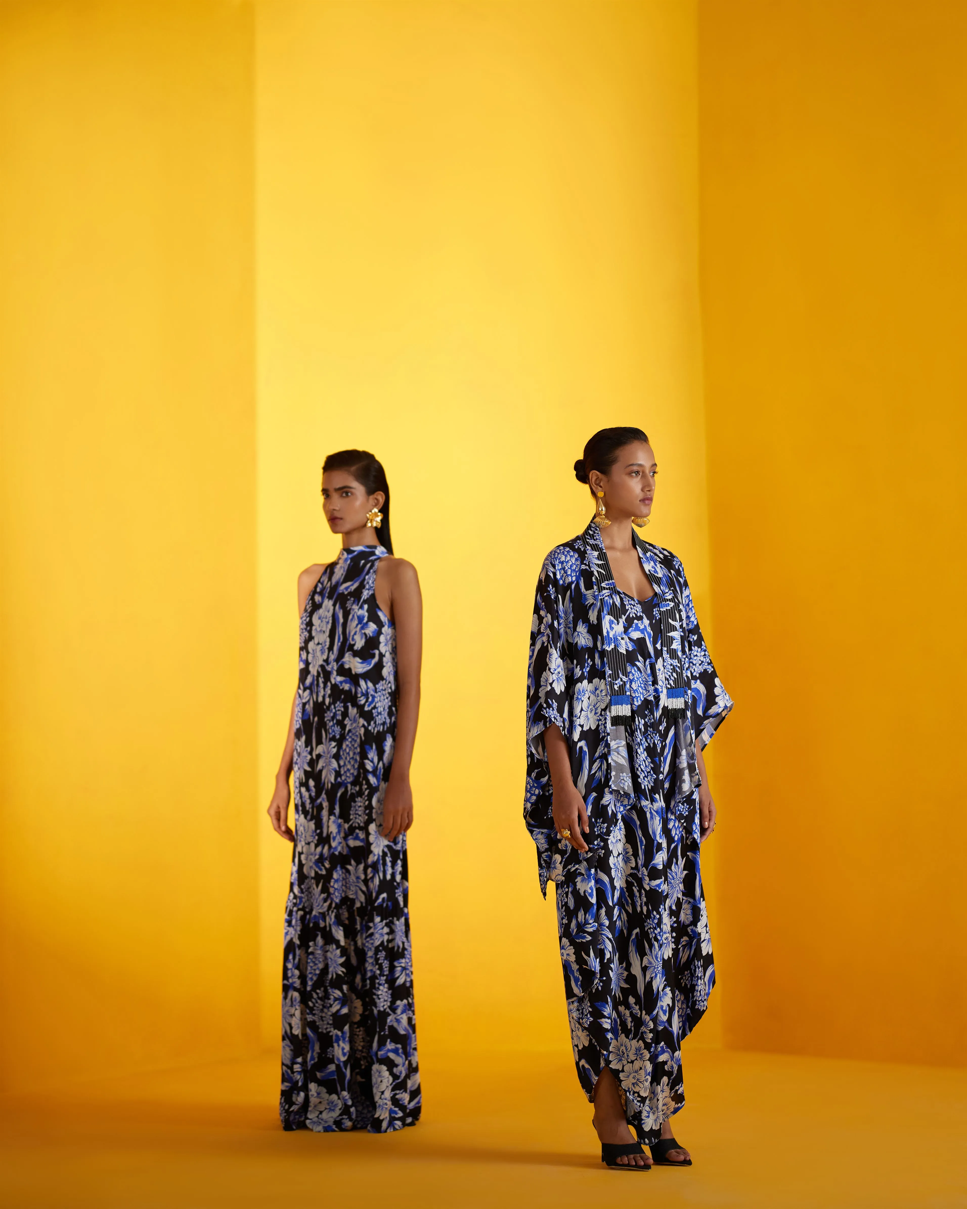 New Season Summer to Fall 2024-Dress Halter Vegan Silk Black Blue Pineapple Print-Studio Rigu-Fashion Edit Amazonico