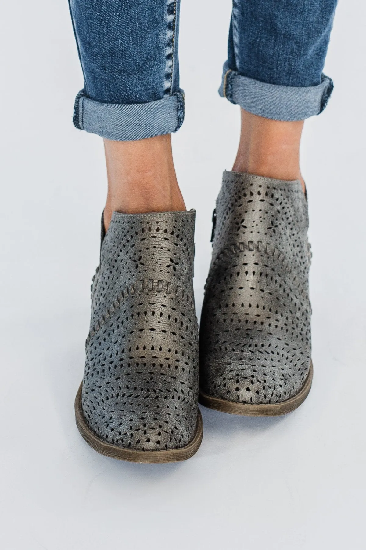 Not Rated Noka Booties- Grey