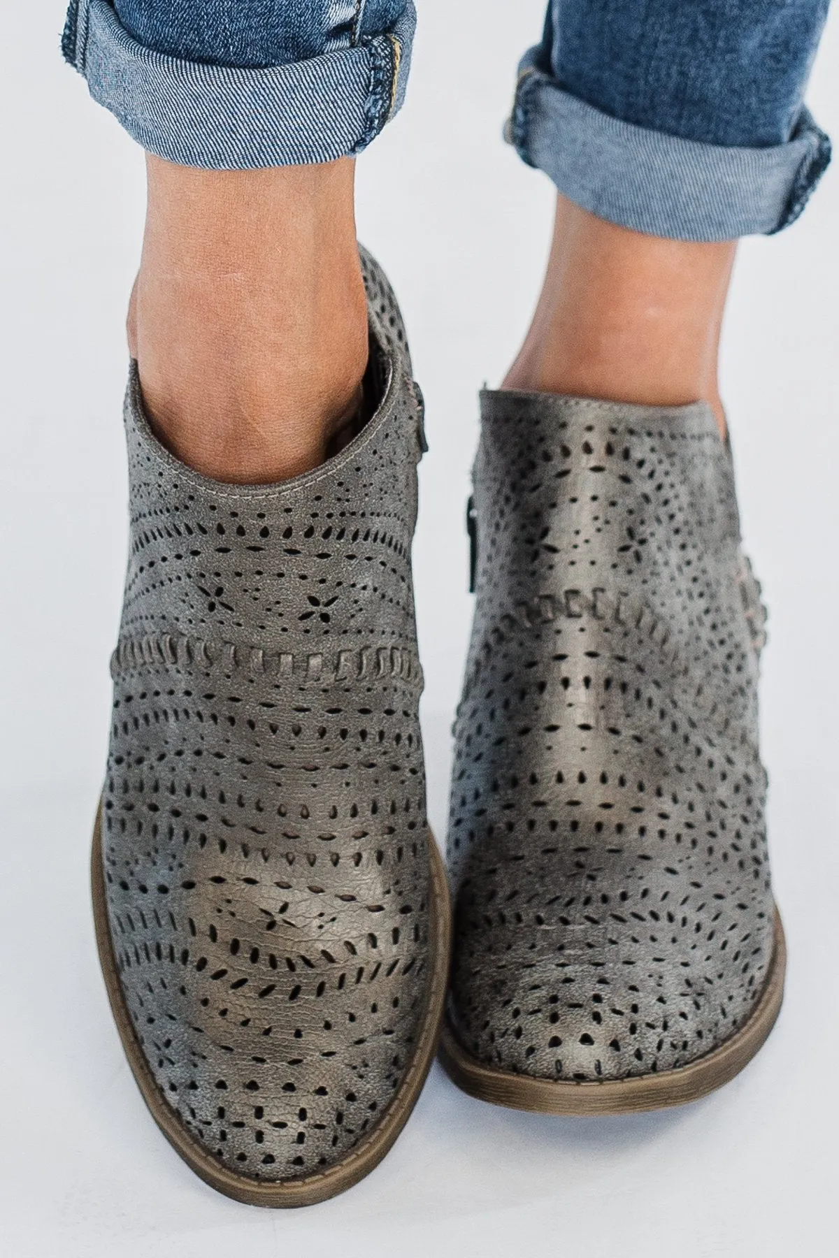 Not Rated Noka Booties- Grey