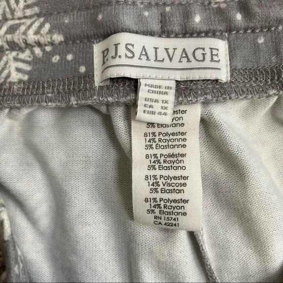 PJ Salvage Smoke Snowflake Peachy Jersey Pajamas Size 1X