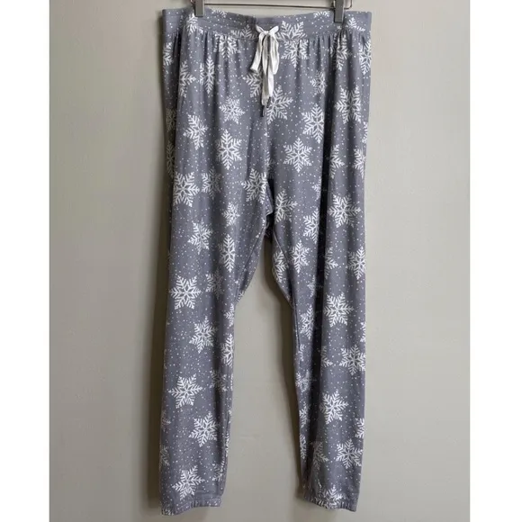 PJ Salvage Smoke Snowflake Peachy Jersey Pajamas Size 1X
