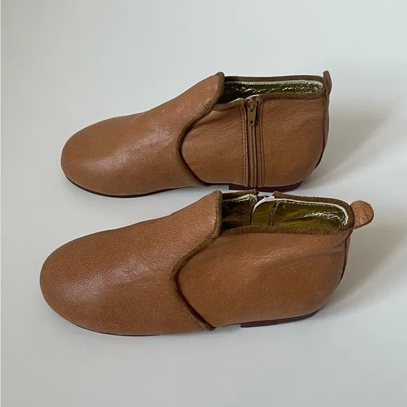 Polder Girls’ Tan Leather Booties with Brown Suede Trim