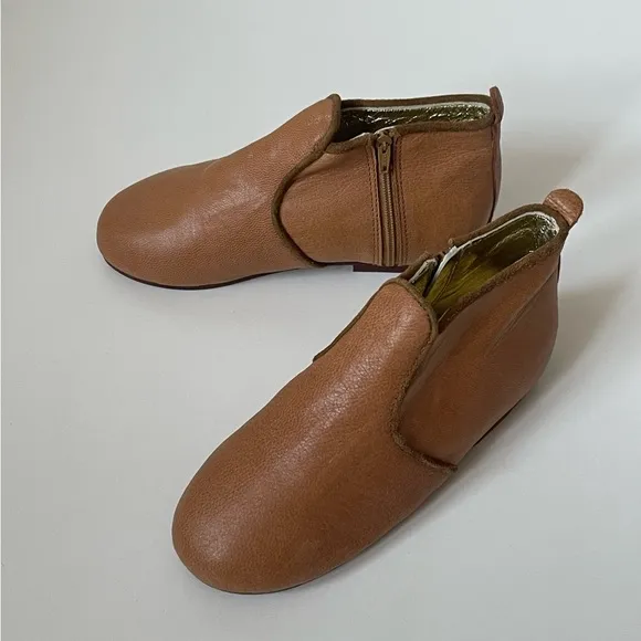 Polder Girls’ Tan Leather Booties with Brown Suede Trim