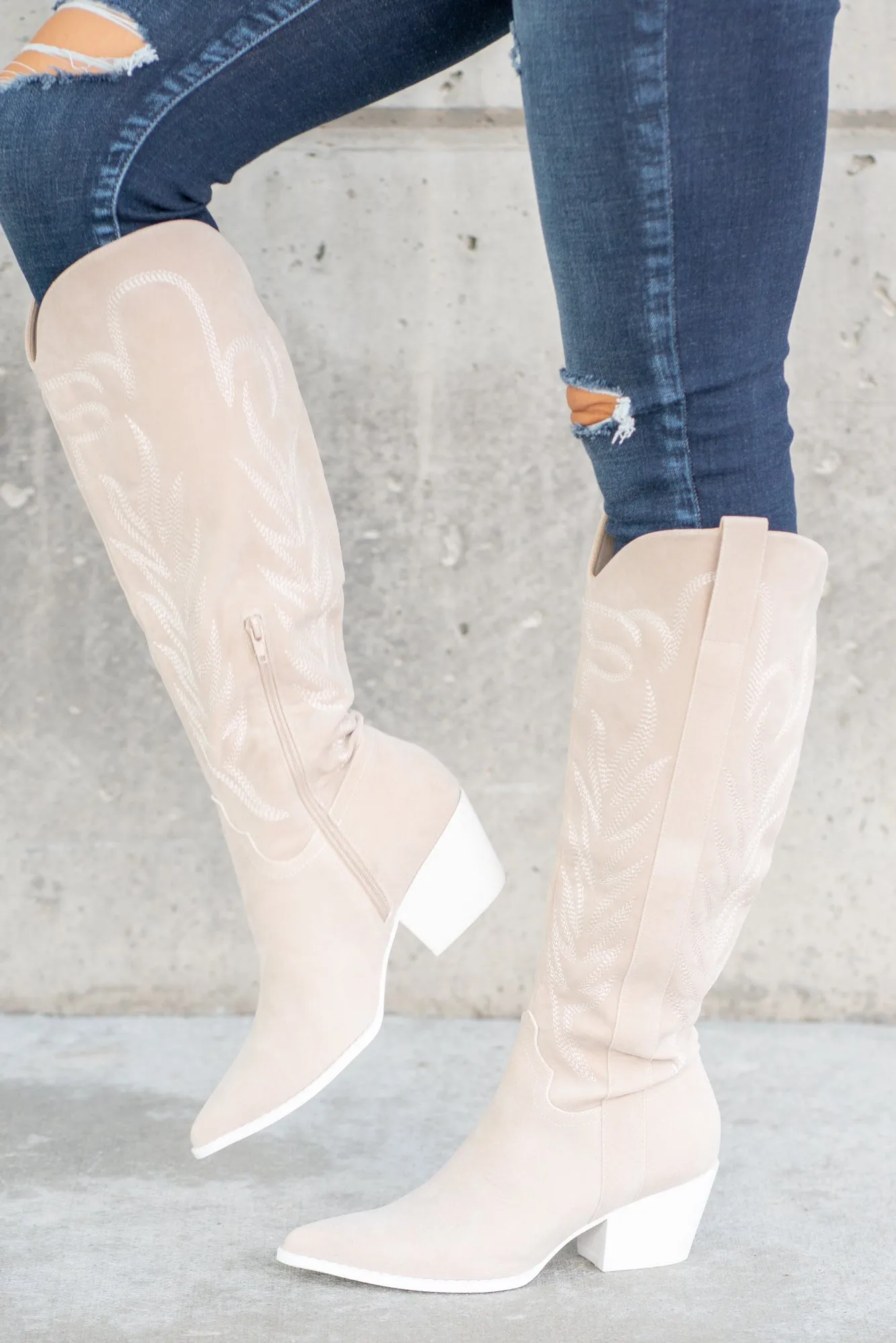 Samara Western Boots - Beige