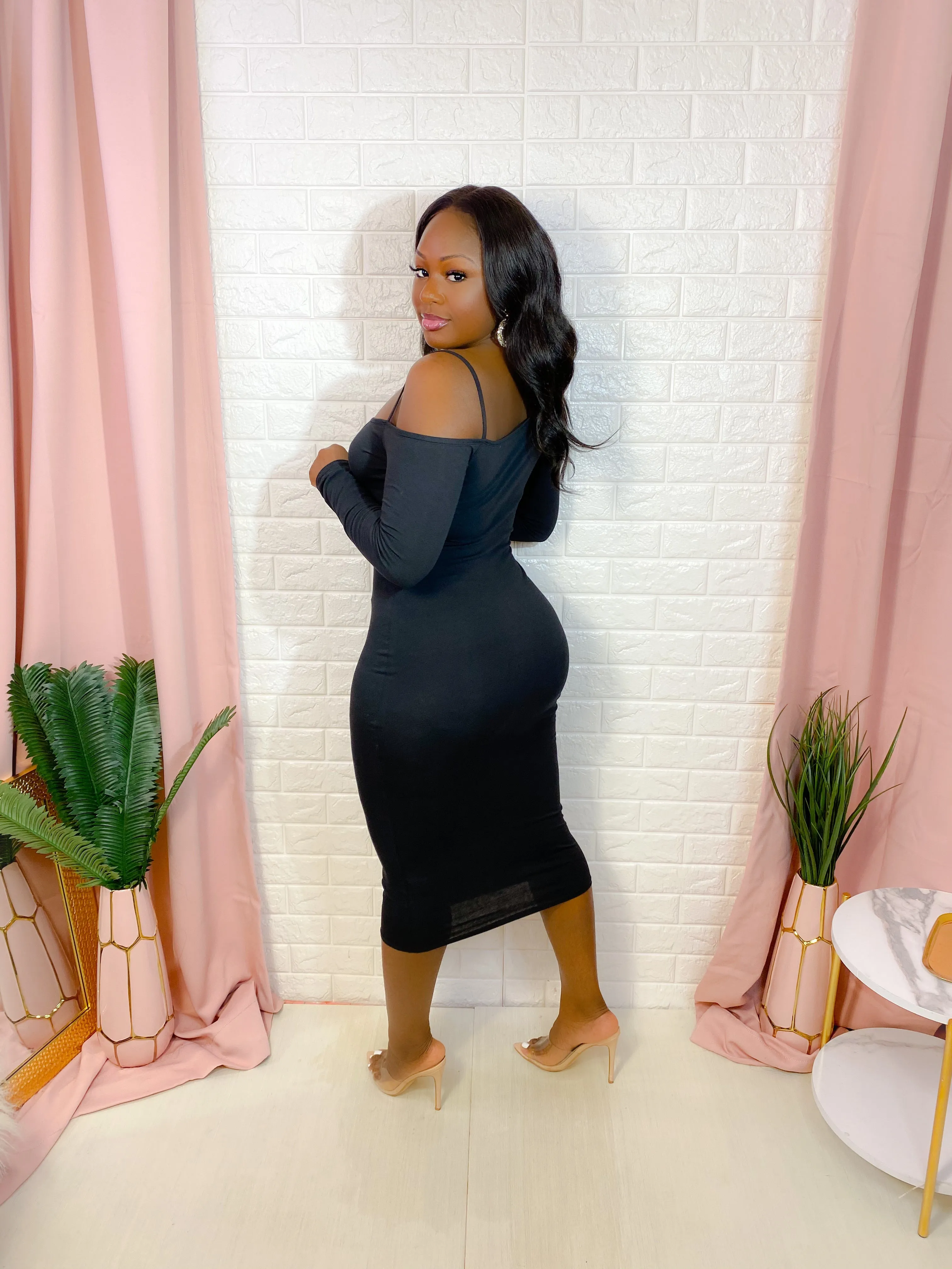 SPLIT EMOTIONS MIDI DRESS (BLACK) (FINAL SALE)