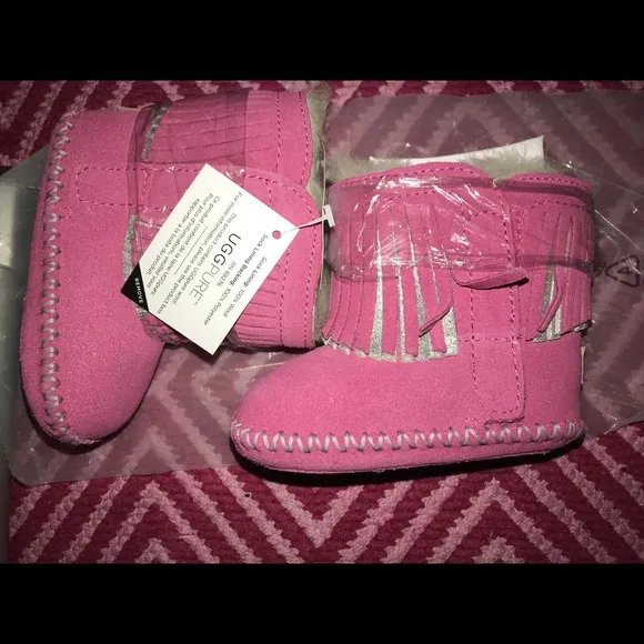 UGG BABY BRANYON FRINGE