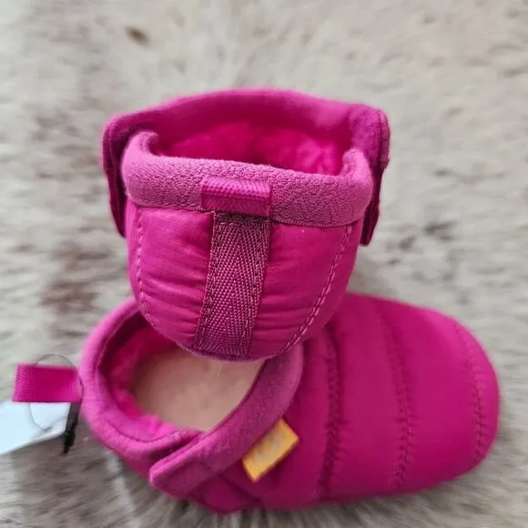 UGG Tasman LTA Baby Girl Booties Pink Size 4/5 for 12-18 Months NEW